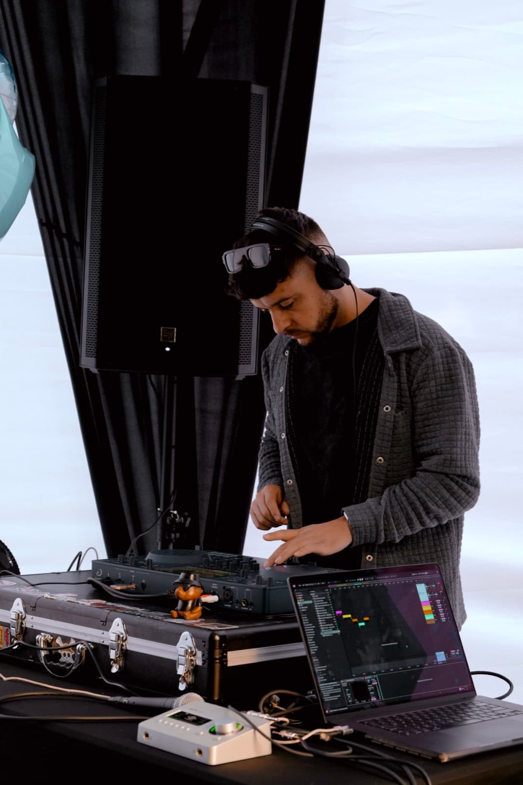 FRNKZ on the decks